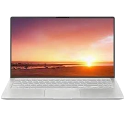 Asus ZenBook 15 UX533 GTX 1050 Intel Core i7-8th Gen