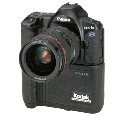 Canon EOS DCS 3 camera