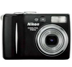 Nikon Coolpix 7900 camera