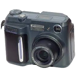 Nikon Coolpix 880 camera