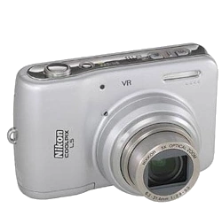 Nikon Coolpix L5 camera