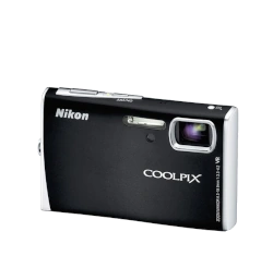 Nikon Coolpix S52 camera