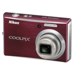 Nikon Coolpix S560 camera