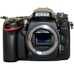 Nikon D7200 camera