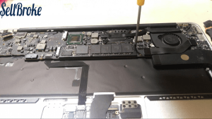 Apple Macbook Air Disassembly Guide 11