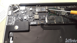 Apple Macbook Air Disassembly Guide 9