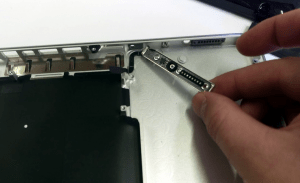 MacBook Pro A1278 Disassembly Guide Step 30