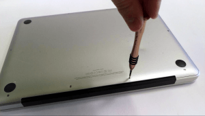 MacBook Pro A1278 Disassembly Guide Step 1