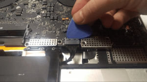 MacBook Pro A1297 Disassembly Guide Step 5