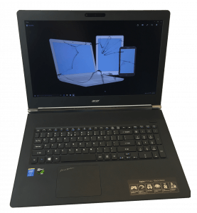 Acer Laptop V17 Nitro Front