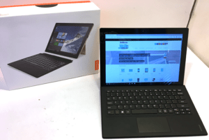 Unboxing Lenovo Miix 700 Tablet