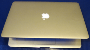 Macbook Pro A1398 Lid from Above