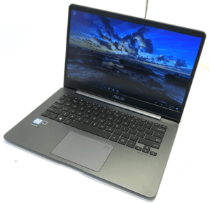 Asus Zenbook UX430 Laptop Right Angle
