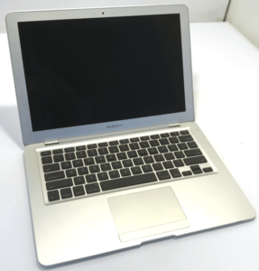 MacBook Air 13 First Generation
