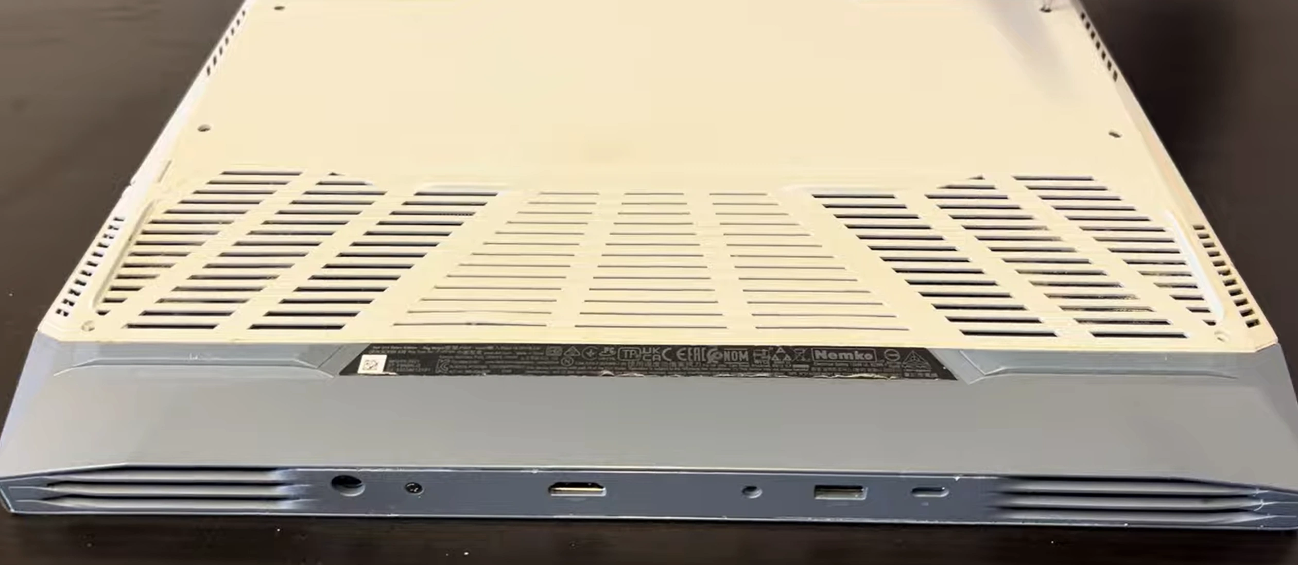 asus-rog-zephyrus-m16-disassembly-guide-how-to-replace-ram-ssd-battery-fix-lcd-scree