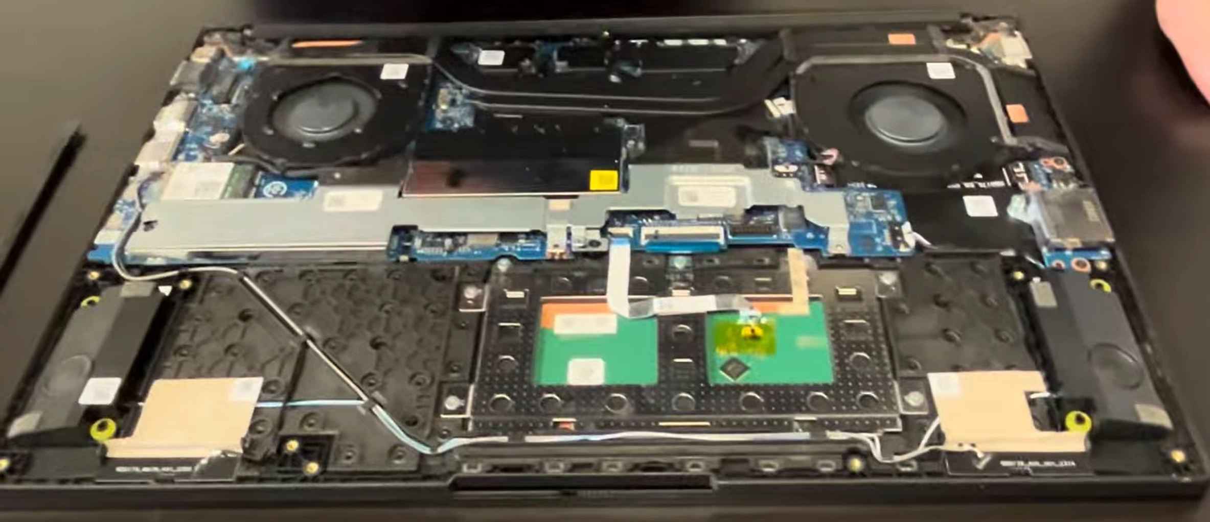 asus-rog-zephyrus-m16-disassembly-guide-how-to-replace-ram-ssd-battery-fix-lcd-scree