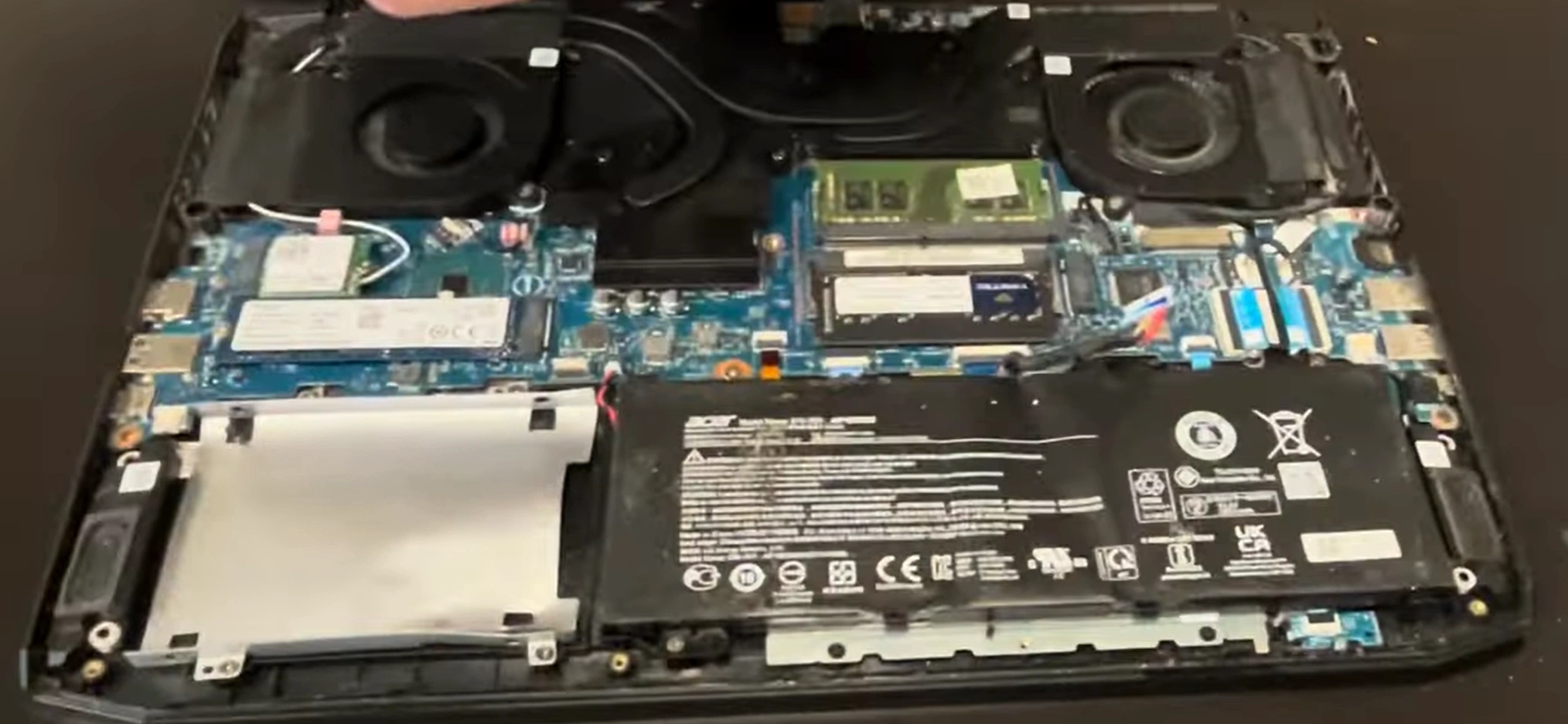 complete-teardown-acer-nitro-5-an515-57-upgrade-ram-storage-diy-repair