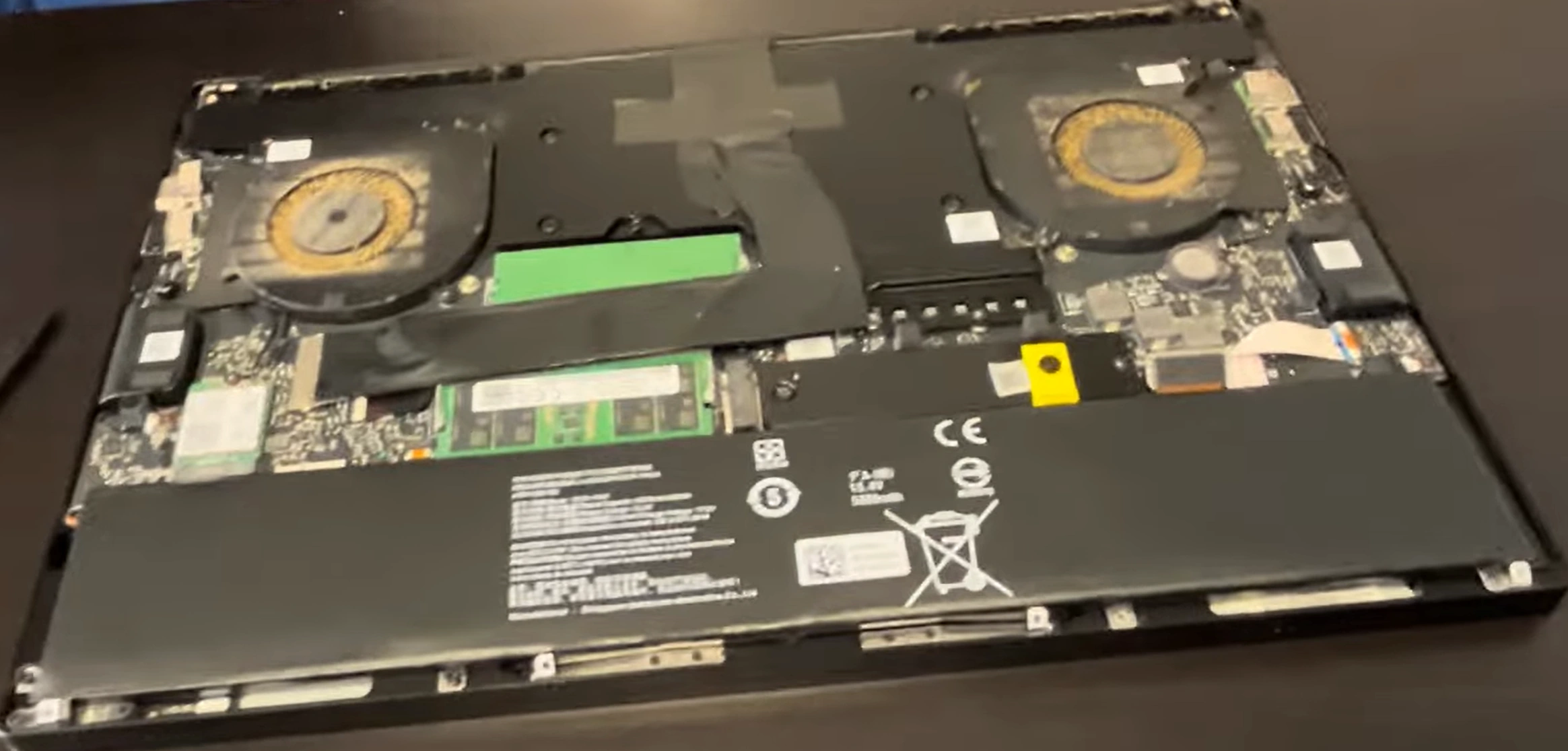 razer-blade-15-2022-rz09-complete-teardown-upgrade-ram-ssd-more-find-the-best-place-to-sell-laptop-for-top-cash