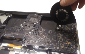 MacBook Pro A1297 Disassembly Guide Step 17