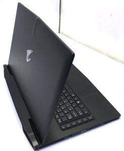 Aorus X7 V6 Laptop Left Back