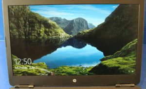 HP Omen 17 Bottom