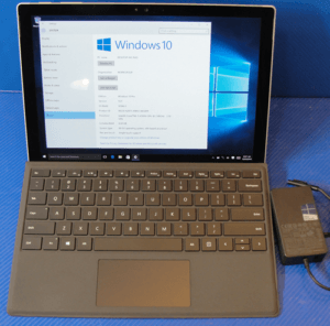 Microsoft Surface Pro 4 Front